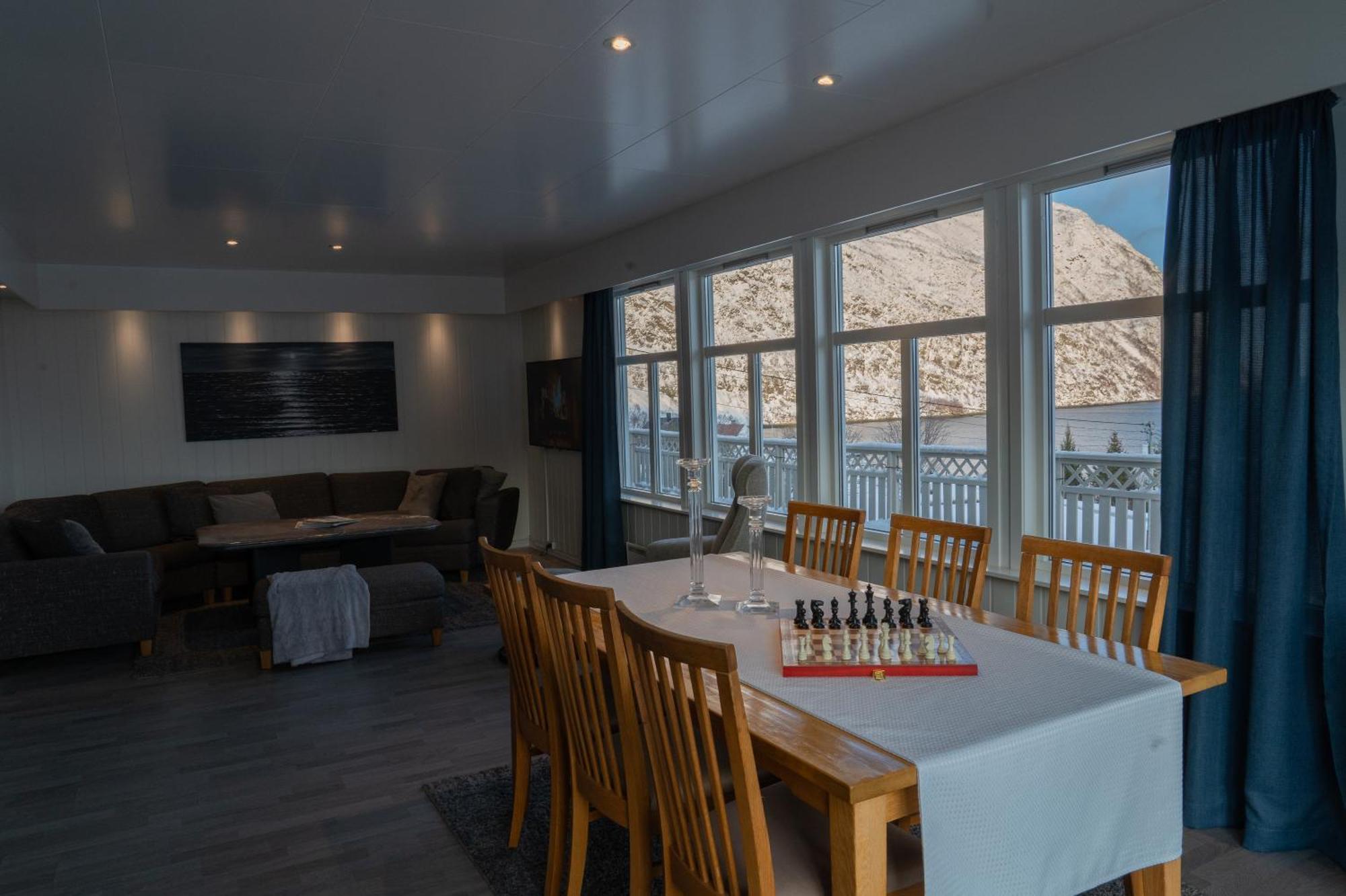 Lyngen View House Villa Koppangen Buitenkant foto
